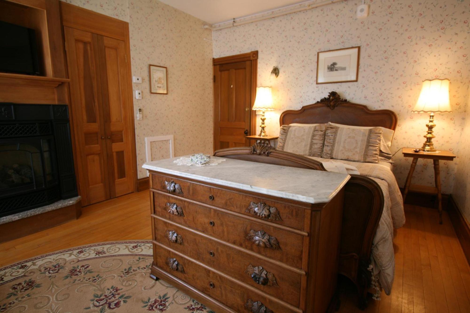 The Governor'S Inn 러들로 객실 사진